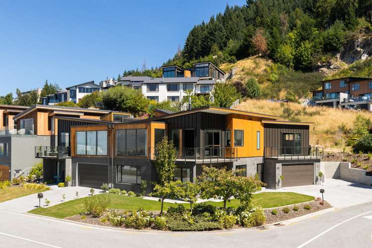 1 Saint Peters Place Queenstown_24