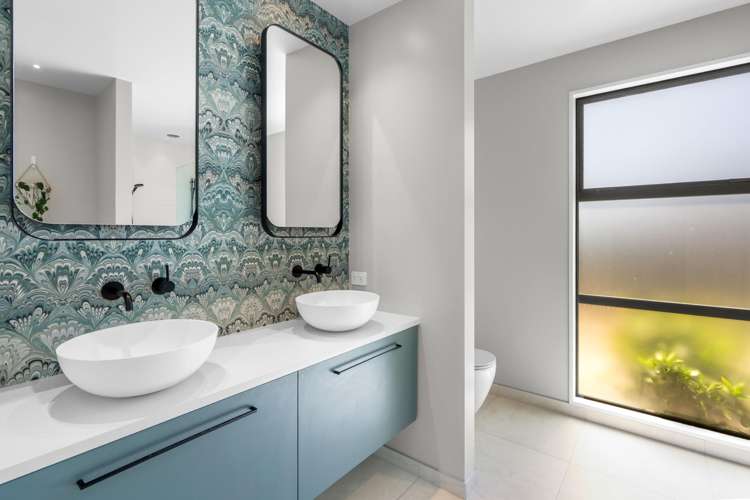 10 Snow Cup Close Lincoln_22