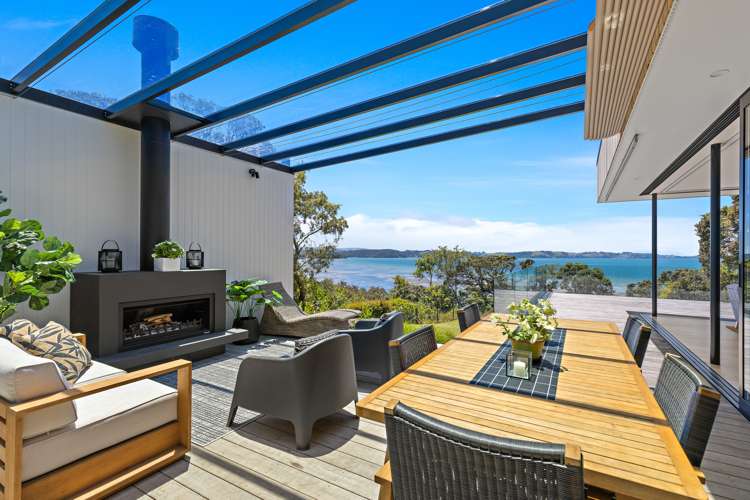 17 Rangimaarie Crescent Snells Beach_13