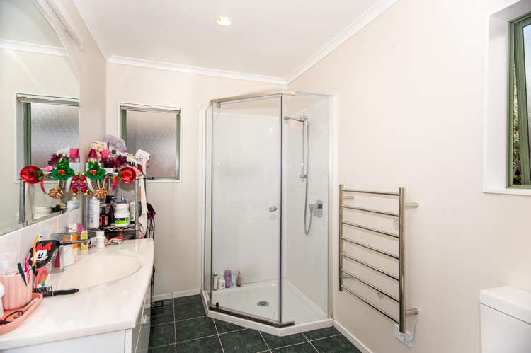 49 Cairns Crescent Rototuna_8