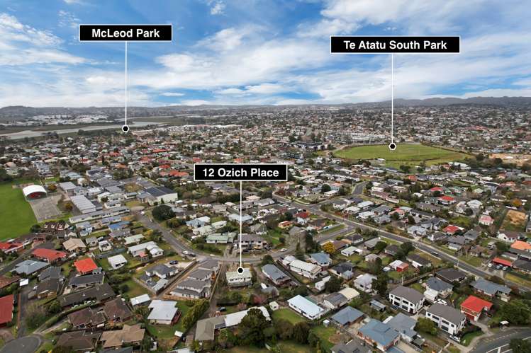 12 Ozich Avenue Te Atatu South_26