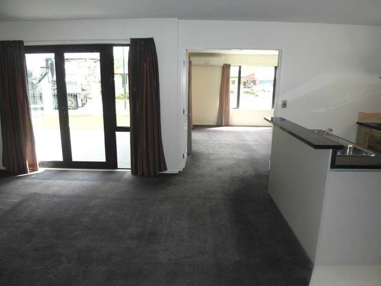 12 Len Hale Place Parklands_12