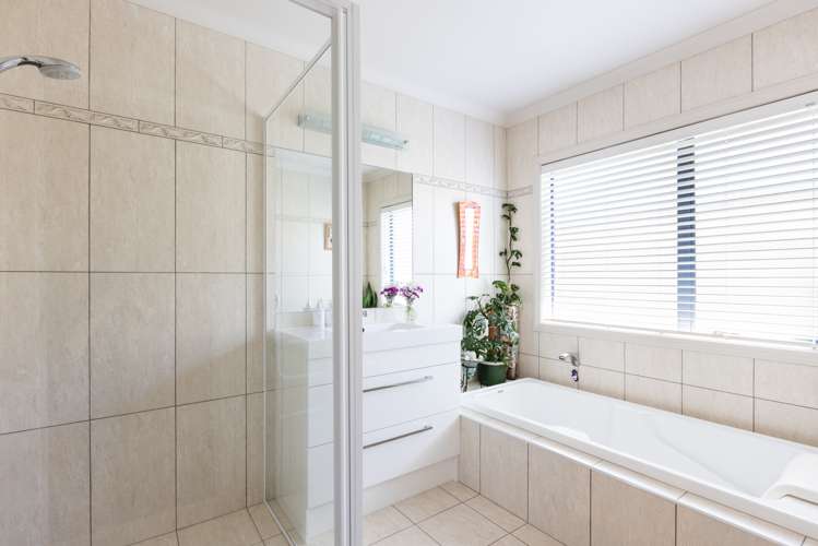 21 Pinotage Drive Greenmeadows_13