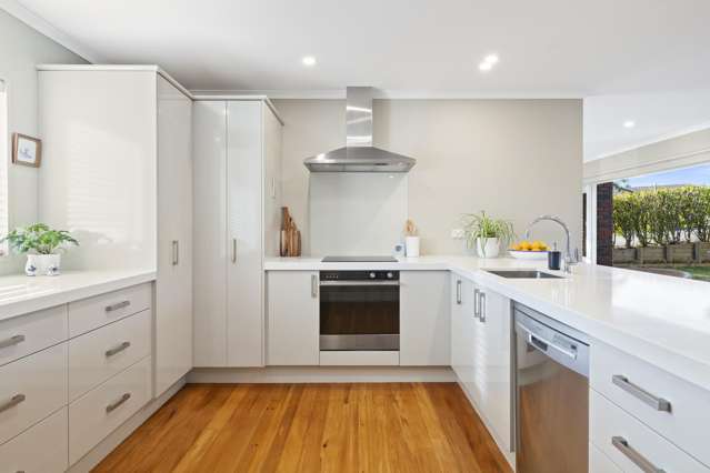 20 Les Fisher Place Pukekohe_4