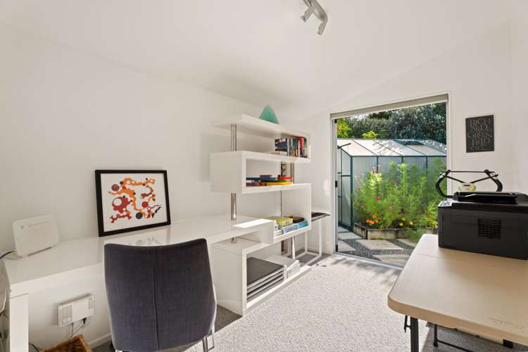 95 Queens Drive Oneroa_19