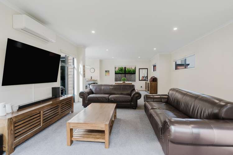 4/353 Hukanui Road Rototuna_2