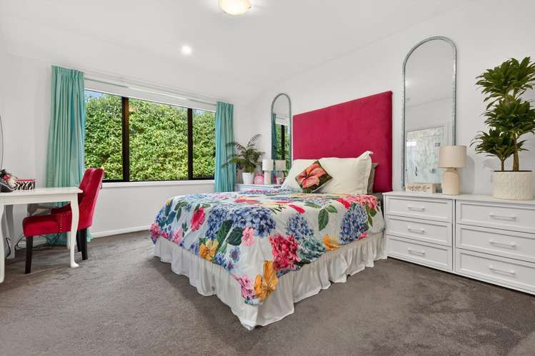 100 Condor Drive Pyes Pa_18