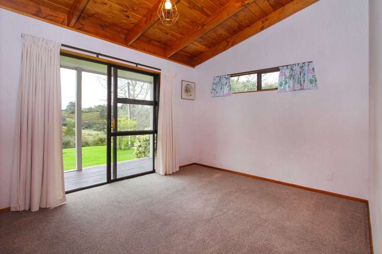 471 Horseshoe Bush Road Dairy Flat_13