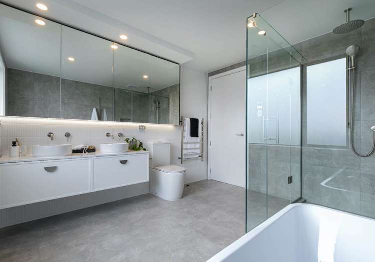 14c Waitemata Road Hauraki_15