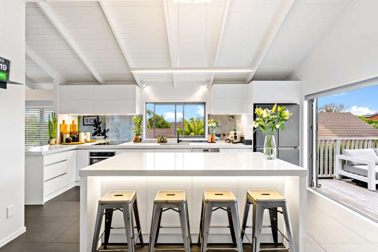 16 Coldham Crescent Saint Johns_3