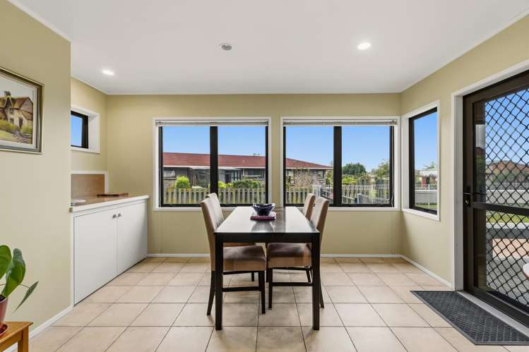 8 Grace Avenue_5