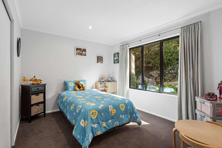 7 Ridings Grove Richmond_16