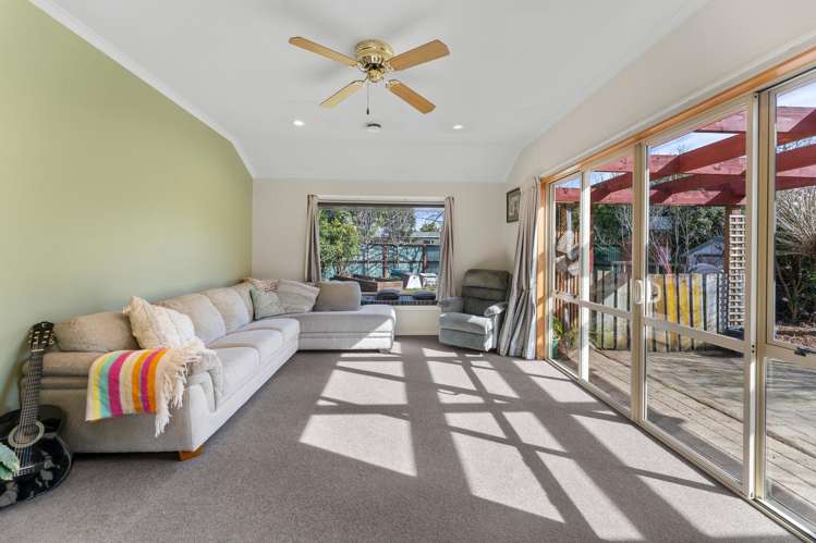 21 Harcourt Place Wakefield_13