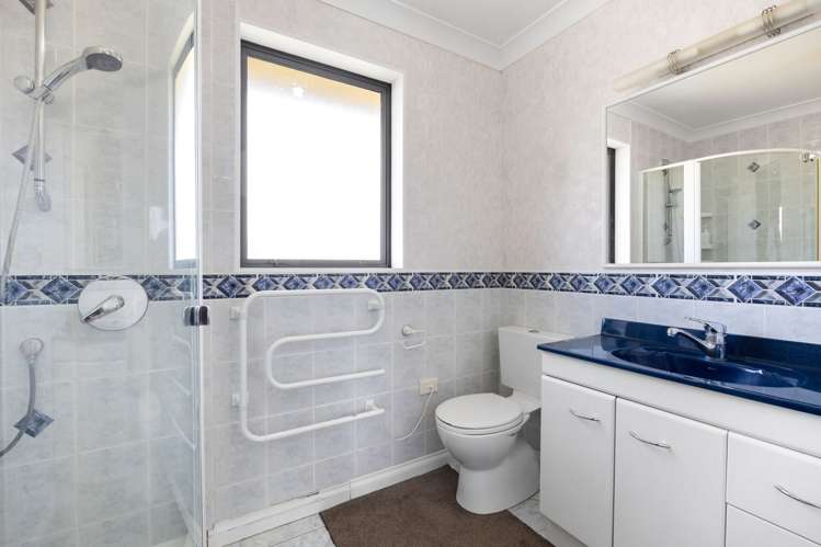 5 Newfield Drive Fairview Downs_7