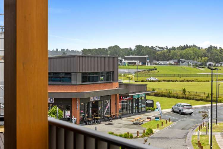 9/40 Waiparaheka Drive Milldale_6