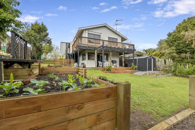 Modern Family Home in Stratford