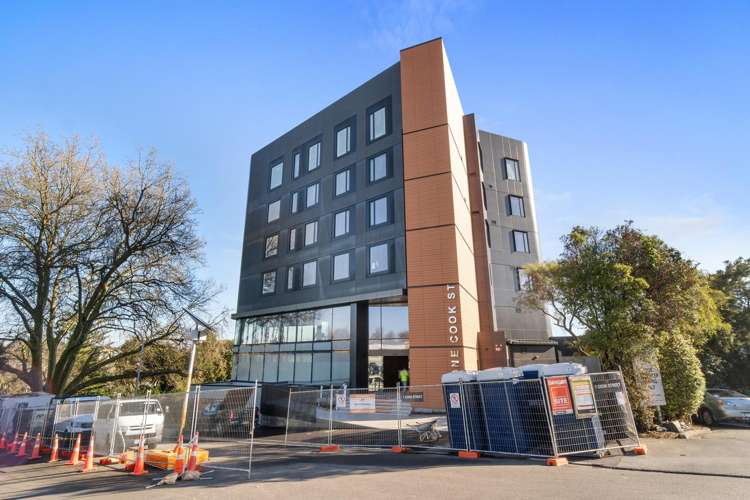 1 Cook Street Hamilton East_9