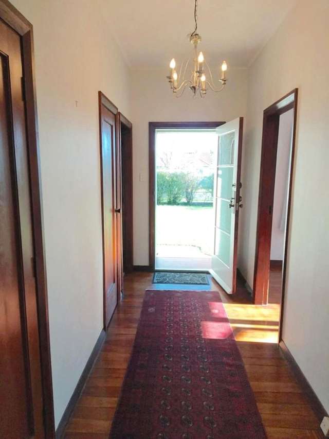 412 Akina Street Akina_2