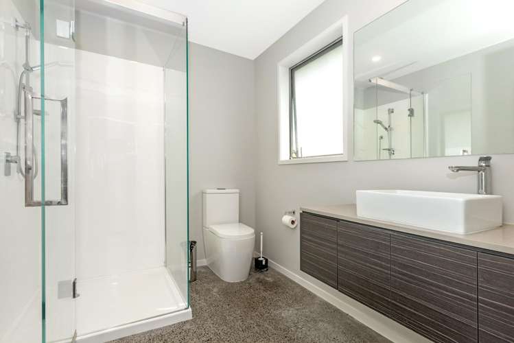 23 Fisher Place Lytton West_10