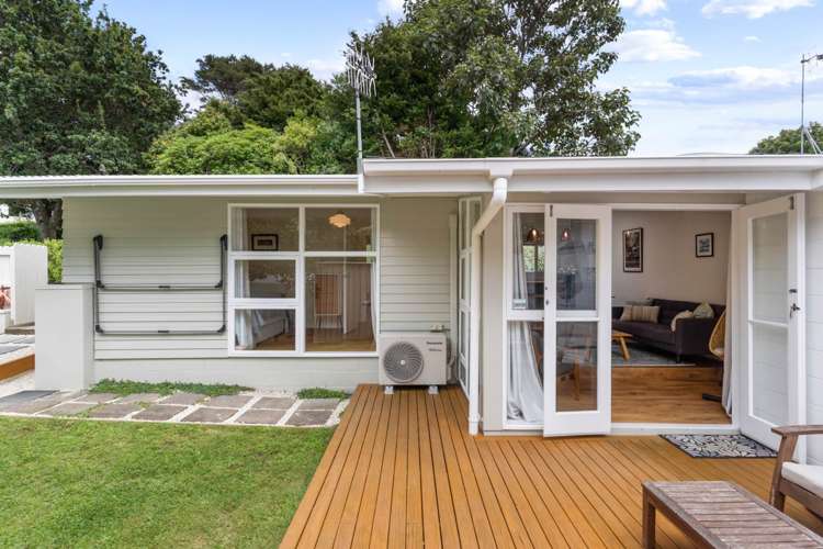 1/89B Te Kawa Road Greenlane_12