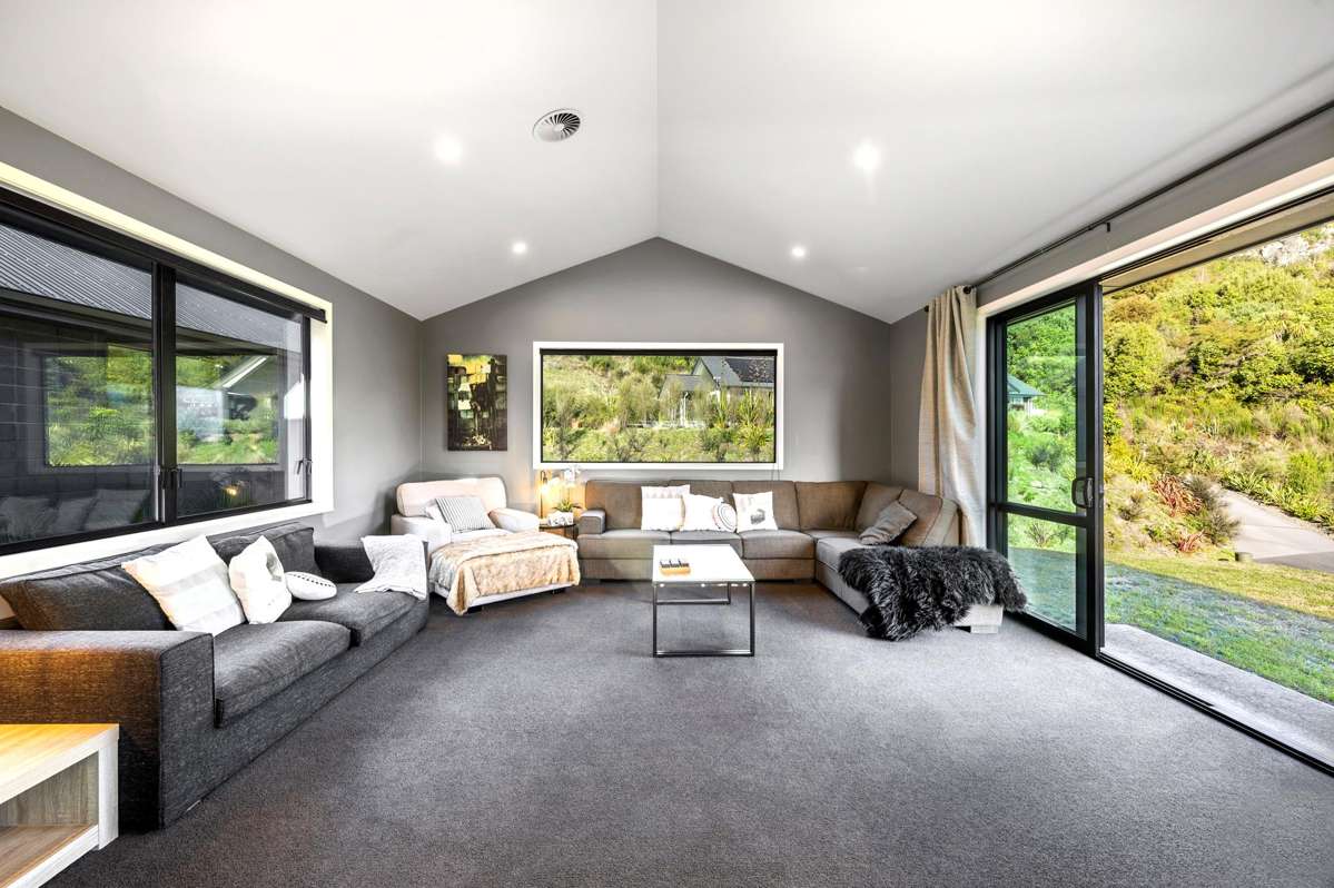13 Sparrowhawk Way_2