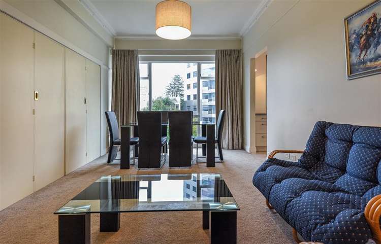 5c/5 Parliament Street Auckland Central_1