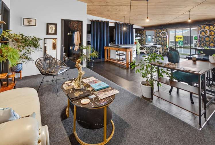 Unit 4 1063 Ferry Road Ferrymead_6