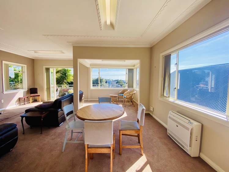 209 Powderham Street New Plymouth Central_5