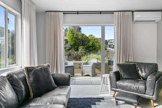 9/208A Lake Terrace Waipahihi_4