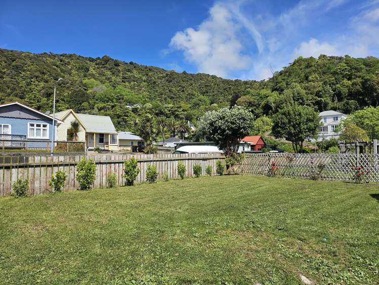 2 Alexander Terrace Greymouth_11