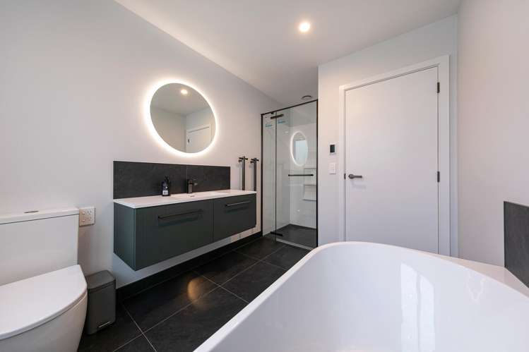 19 Wooing Tree Avenue Cromwell_17