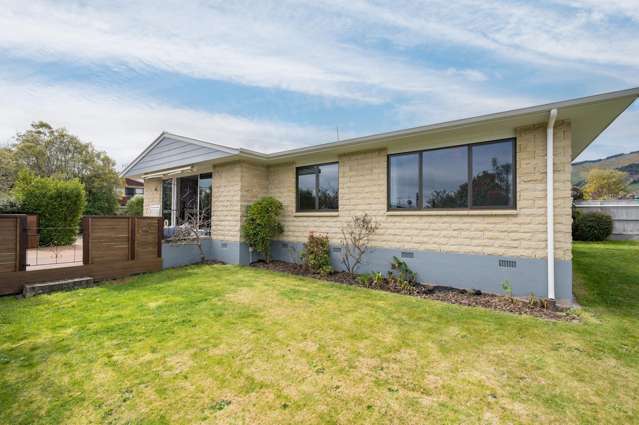 8 Challies Way Richmond_1