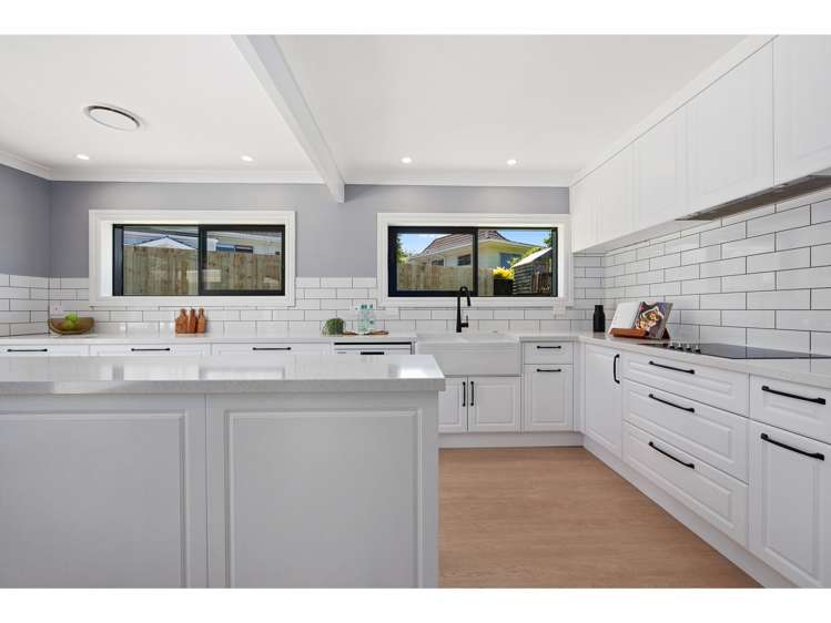 1 Celina Place Browns Bay_11