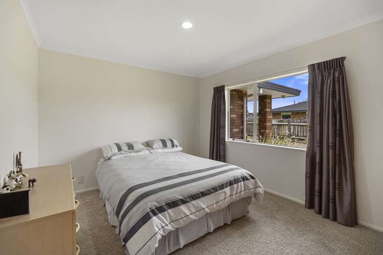 17d Kinross Drive Merrilands_22