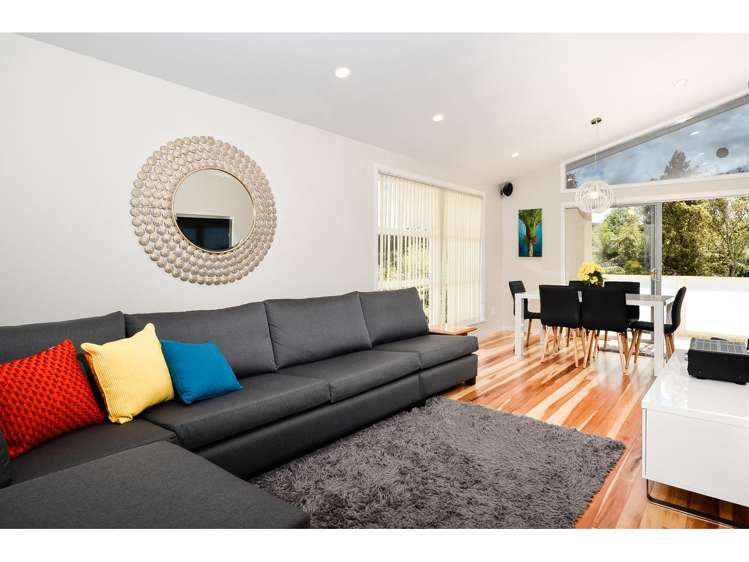 27 Taioma Crescent Te Atatu Peninsula_10