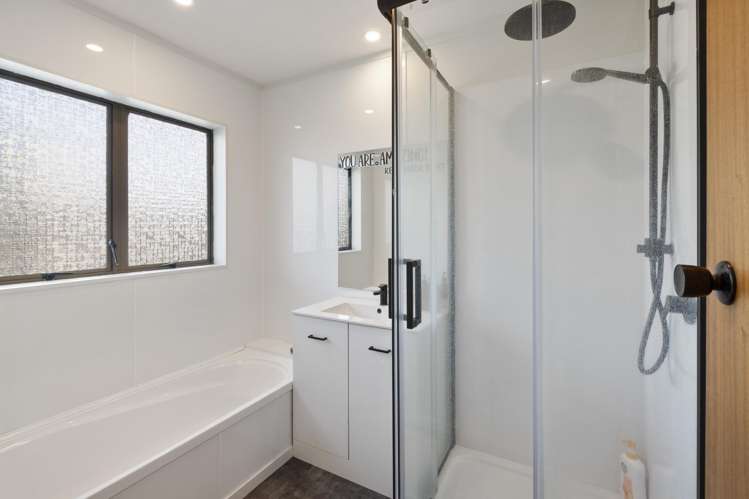 23 Ferndale Place Feilding_11