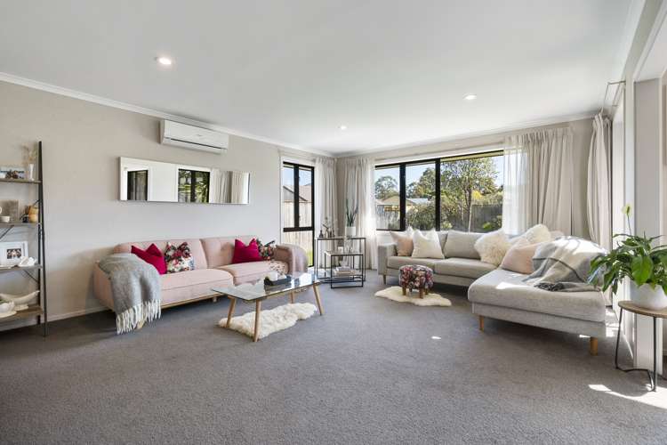 16 Chestnut Close Kelvin Grove_12