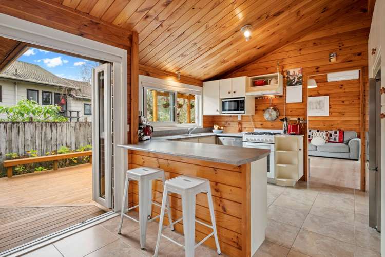 12 Dalmahoy Place_5