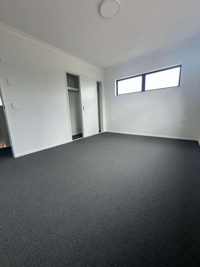 1/2 Adel Place 1829_3