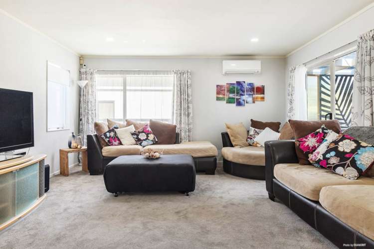 87 Burundi Avenue Clendon Park_4