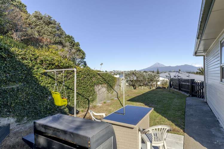 15 Simons Street Moturoa_11