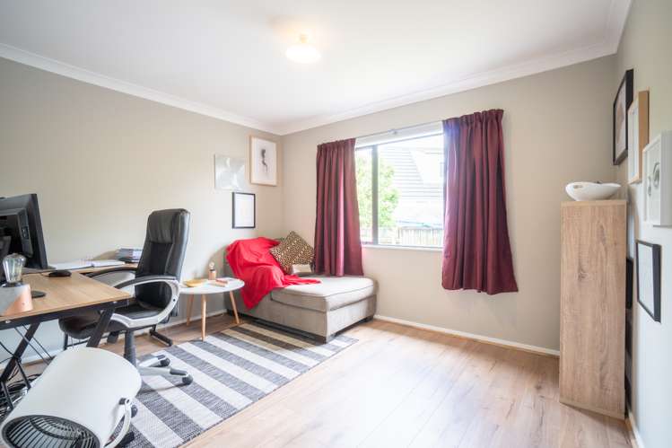 45 Dalfield Place Highbury_13