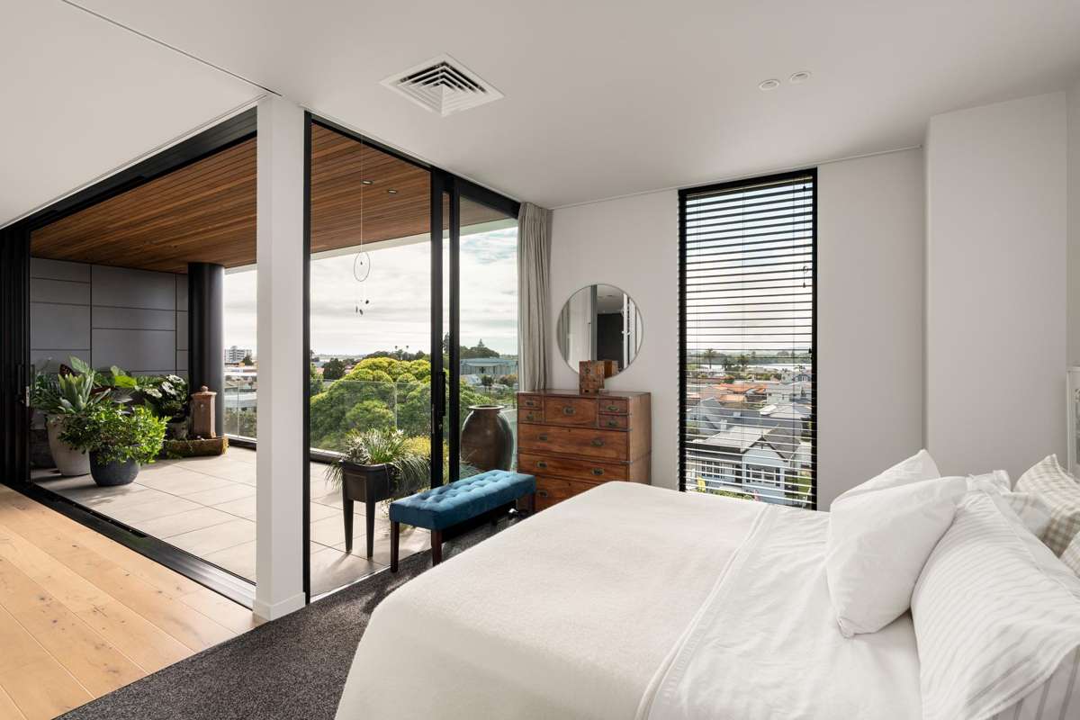 404/359 Cameron Road_5