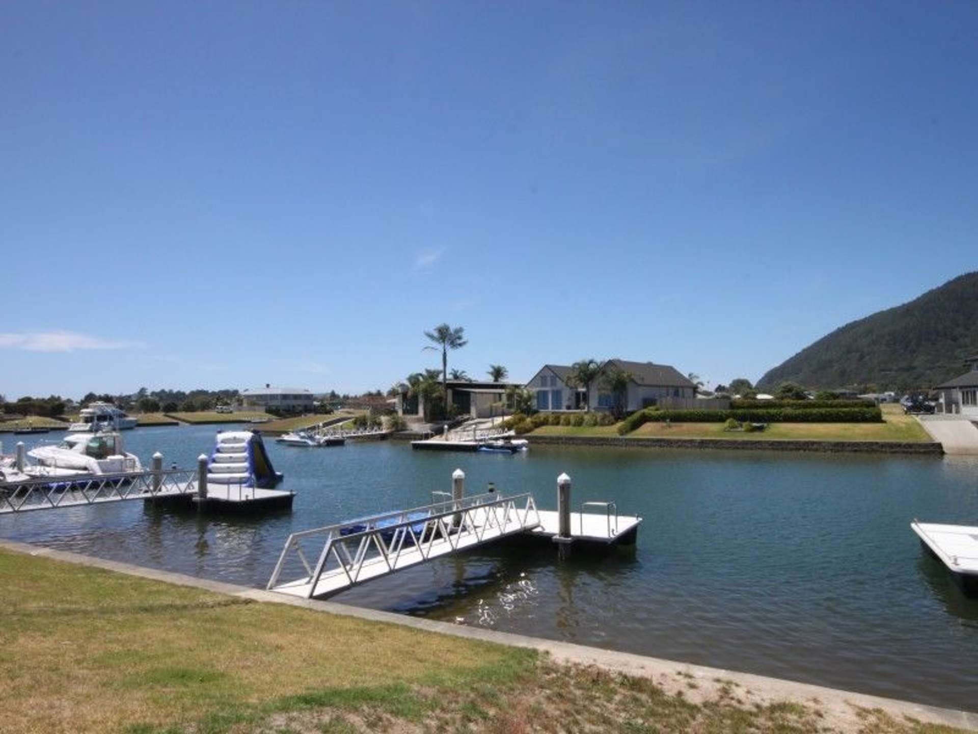 142 Waterways Parade Pauanui ThamesCoromandel Houses for Sale