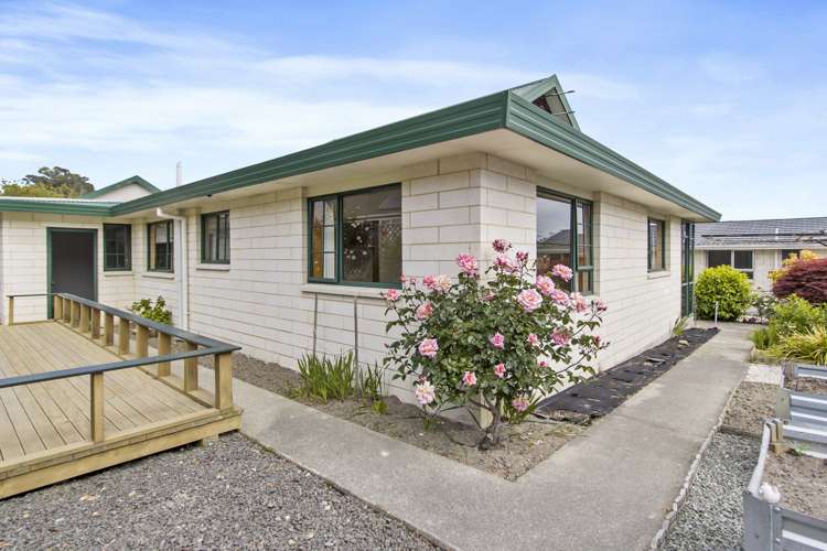 2/31 Nile Street Highfield_15