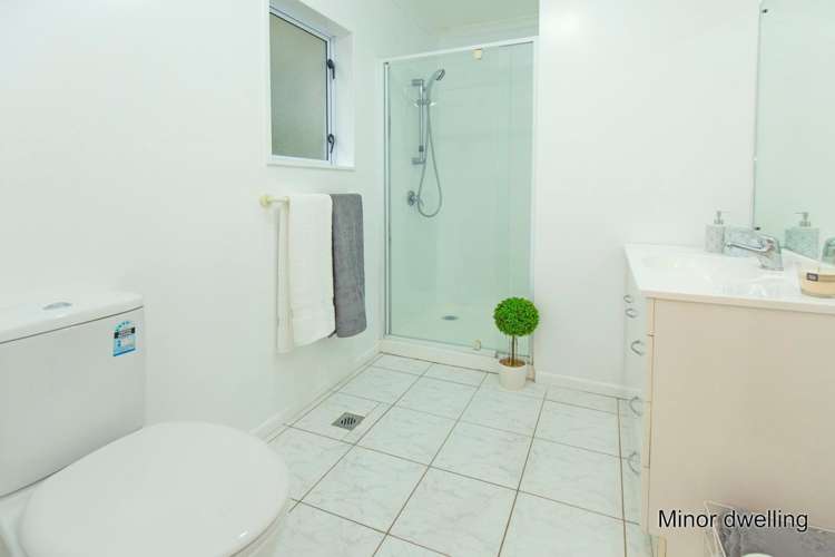 70 Vandeleur Avenue Birkdale_21