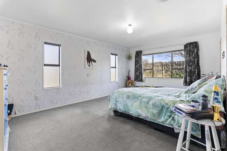 152a Parklands Avenue Bell Block_15