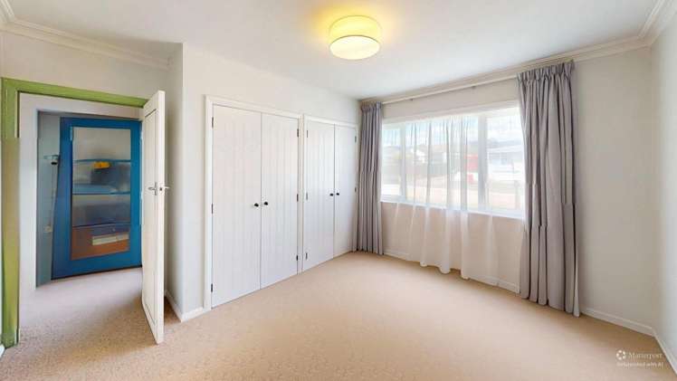 21 Maire Street 10516_12