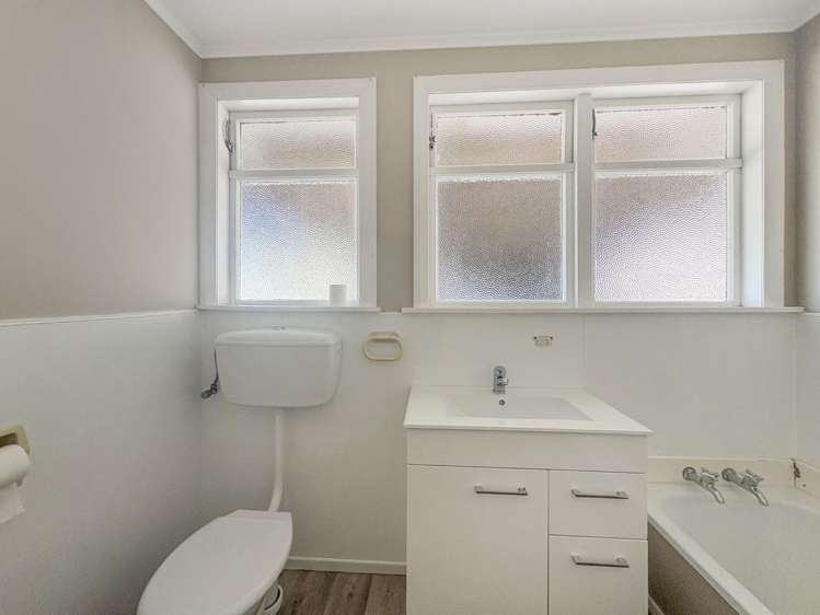 109 Carlton Avenue 1230_17