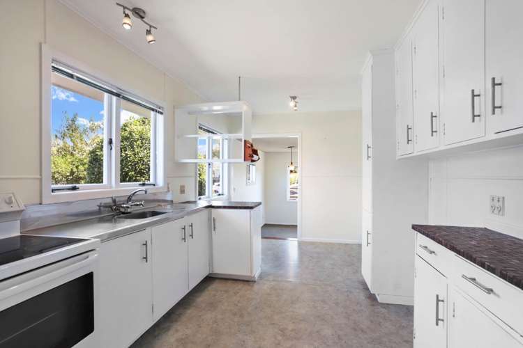 7 London Street Te Atatu Peninsula_8